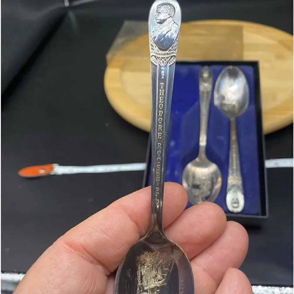 Vintage Silver Plated WM Rogers Presidential Commemorative Spoon Set NIOB